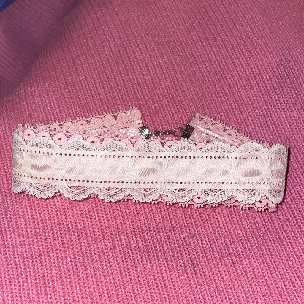 Elegant Pink & White Lace Choker